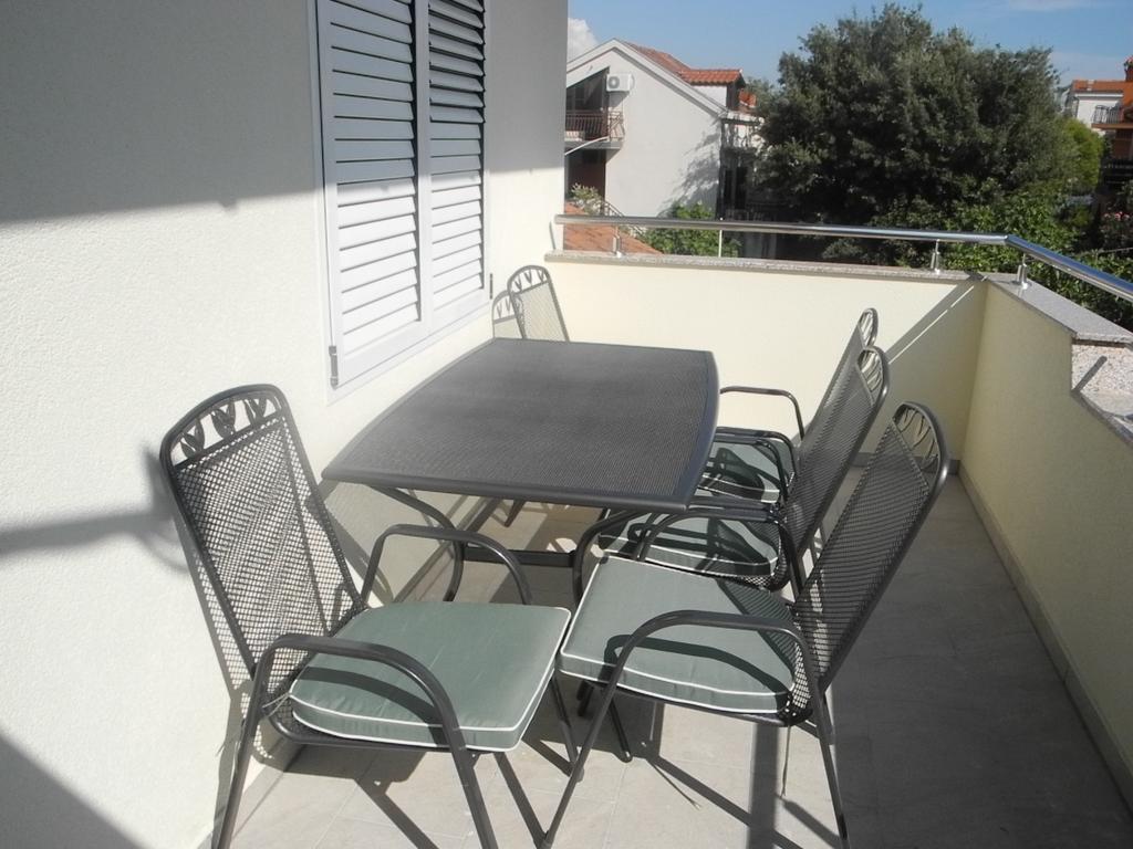 Apartmani Karla Zablace Bagian luar foto